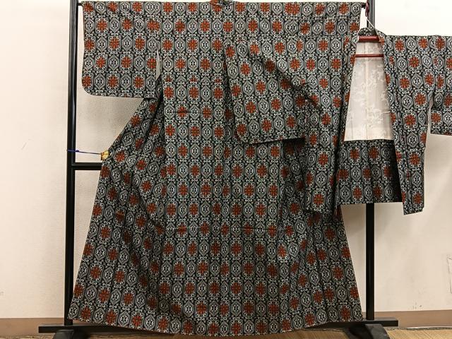 平和屋着物■本場村山大島紬　アンサンブル　草花文　正絹　逸品　BAAY0156mz