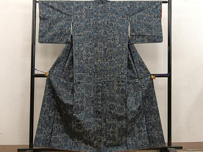 平和屋着物■本場大島紬　7マルキ　草花文　正絹　逸品　BAAY0164mz