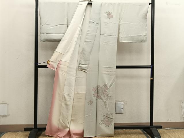 平和屋着物●訪問着　総刺繍　スワトウ刺繍　御所車花文　正絹　逸品　BAAY0182mz