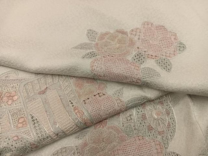 平和屋着物●訪問着　総刺繍　スワトウ刺繍　御所車花文　正絹　逸品　BAAY0182mz