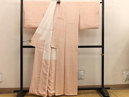 平和屋着物■上質な色無地　流水地紋　杏色　正絹　逸品　BAAY0192mz