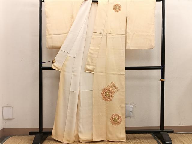 平和屋着物■訪問着　総刺繍　スワトウ刺繍　草花丸文　正絹　逸品　BAAY0210mz