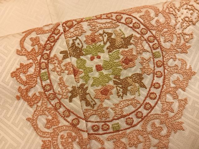 平和屋着物■訪問着　総刺繍　スワトウ刺繍　草花丸文　正絹　逸品　BAAY0210mz