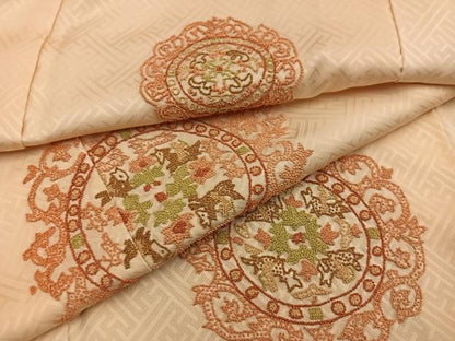 平和屋着物■訪問着　総刺繍　スワトウ刺繍　草花丸文　正絹　逸品　BAAY0210mz