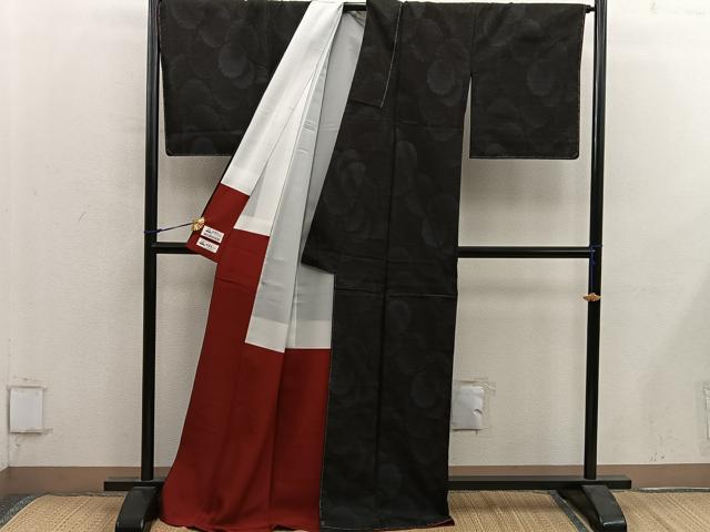 平和屋着物●本場大島紬　古代染色　純泥染　雪輪　やまと誂製　証紙付き　正絹　逸品　BAAY0235mz