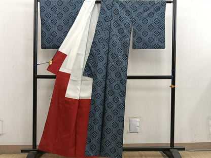 平和屋着物■本場村山大島紬　アンサンブル　蜀江花文　正絹　逸品　BAAY0251mz