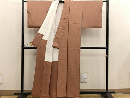平和屋着物■上質な色無地　梅花地紋　胡桃色　正絹　逸品　BAAY0268mz