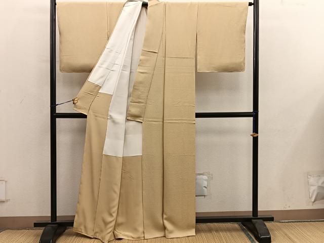 平和屋着物●上質な色無地　玉蜀黍色　正絹　逸品　BAAY0276mz