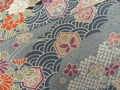 平和屋着物■上質な小紋　亀甲舞蝶花文　正絹　逸品　BAAY0309mz