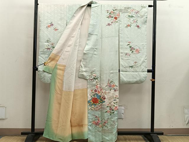 平和屋着物■豪華振袖　総刺繍　松皮菱花文　暈し染め　金銀糸　正絹　逸品　BAAY0338mz