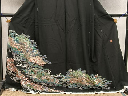 平和屋着物■豪華黒留袖　友禅　作家物　飛鶴風景文　仮絵羽　正絹　逸品　未使用　BAAY0351mz