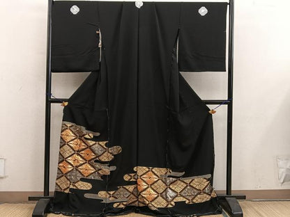 平和屋着物●豪華黒留袖　駒刺繍　双鶴　金彩　上代35万　仮絵羽　正絹　逸品　未使用　BAAY0368mz
