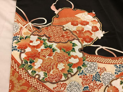 平和屋着物■豪華黒留袖　駒刺繍　雪輪牡丹花文　金彩　三越扱い　正絹　逸品　BAAY0414mz