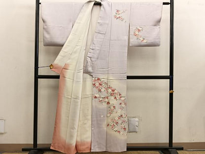 平和屋着物■訪問着　刺繍　草花文　暈し染め　銀彩　正絹　逸品　BAAY0419mz