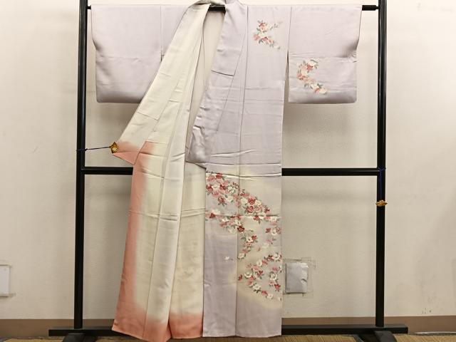 平和屋着物■訪問着　刺繍　草花文　暈し染め　銀彩　正絹　逸品　BAAY0419mz