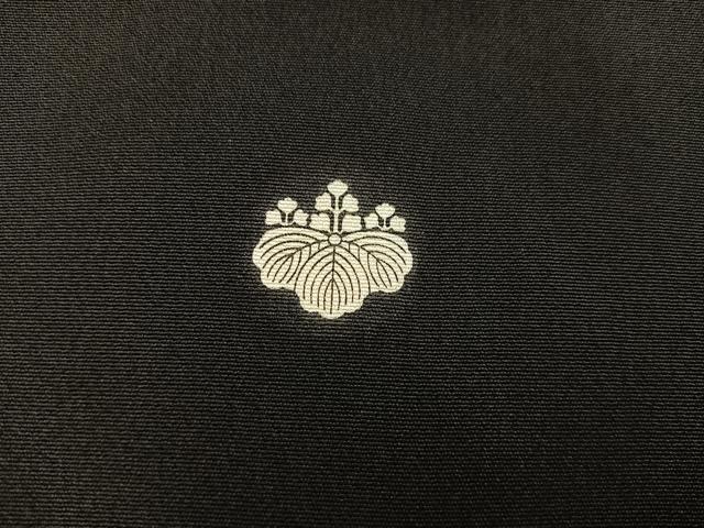 平和屋着物■豪華黒留袖　友禅　作家物　梅花文　正絹　逸品　BAAY0423mz