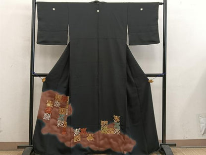 平和屋着物■豪華黒留袖　刺繍　寿字文様　暈し染め　金銀糸　正絹　逸品　BAAY0431mz