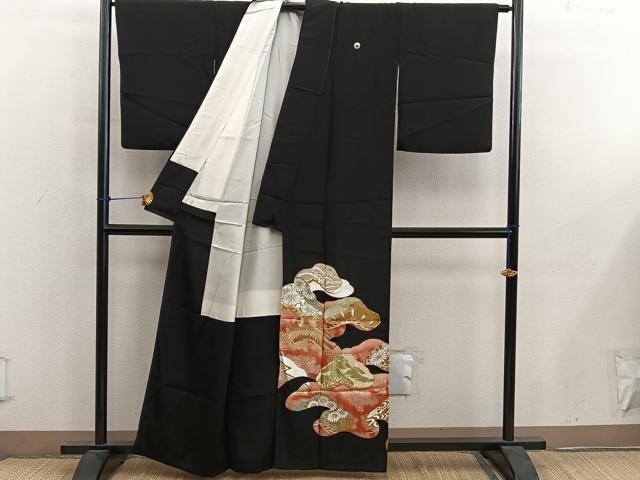 平和屋着物■豪華黒留袖　駒刺繍　鳳凰花文　金彩　正絹　逸品　BAAY0471mz