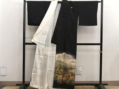 平和屋着物■豪華黒留袖　作家物　遠山樹林文　暈し染め　金銀彩　正絹　逸品　BAAY0473mz