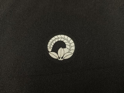 平和屋着物■豪華黒留袖　作家物　遠山樹林文　暈し染め　金銀彩　正絹　逸品　BAAY0473mz