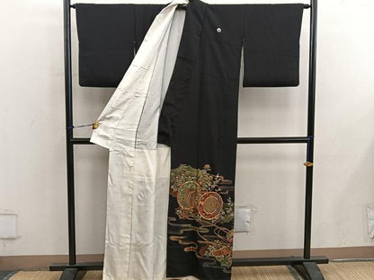 平和屋着物●越後染印傳　根津青宗　黒留袖　駒刺繍　鼓花文　金彩　正絹　逸品　BAAY0476mz