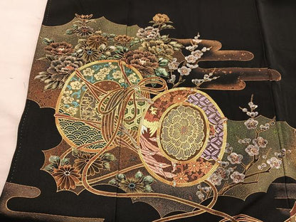 平和屋着物●越後染印傳　根津青宗　黒留袖　駒刺繍　鼓花文　金彩　正絹　逸品　BAAY0476mz