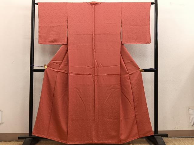 平和屋着物■上質な色無地　草花地紋　赤丹色　正絹　逸品　BAAY0517mz