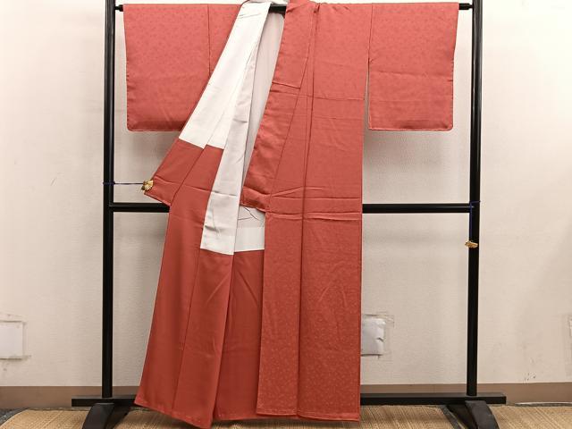 平和屋着物■上質な色無地　草花地紋　赤丹色　正絹　逸品　BAAY0517mz