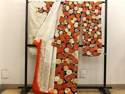 平和屋着物■豪華振袖　駒刺繍　菊花文　金彩　正絹　逸品　BAAY0518mz