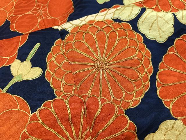 平和屋着物■豪華振袖　駒刺繍　菊花文　金彩　正絹　逸品　BAAY0518mz