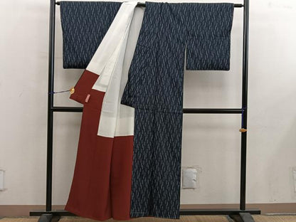平和屋着物■上質なお召　幾何学文様　正絹　逸品　未使用　BAAY0521mz