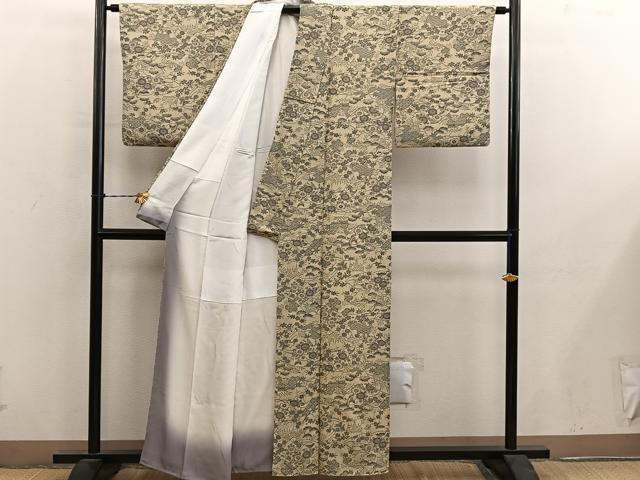 平和屋着物■上質な小紋　型染め　菊花文　鬼しぼ縮緬　正絹　逸品　BAAY0524mz