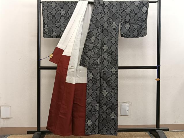 平和屋着物■上質な紬　120亀甲　松皮菱　正絹　逸品　未使用　BAAY0535mz