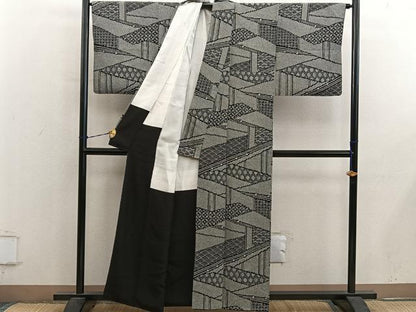 平和屋着物■上質な小紋　亀甲鹿の子文　正絹　逸品　BAAY0555mz