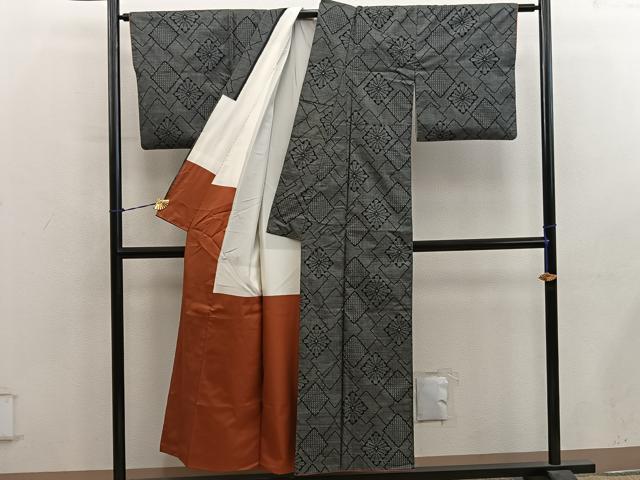 平和屋着物■本場大島紬　7マルキ　菱花文　正絹　逸品　BAAY0563mz