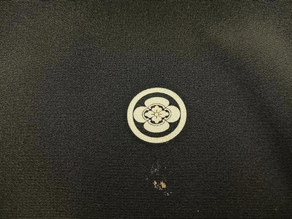 平和屋着物■豪華黒留袖　宝尽し飛鶴松文　金彩　正絹　逸品　BAAY0571mz