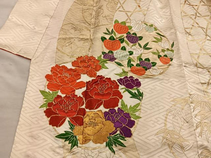 平和屋着物■豪華振袖　駒刺繍　牡丹花文　金彩　正絹　逸品　BAAY0592mz