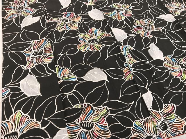 平和屋着物■上質な小紋　草花文　ろうけつ染め　黒地　正絹　逸品　BAAY0647mz