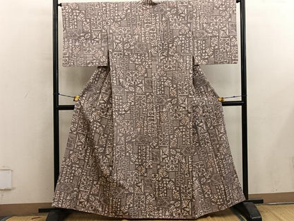 平和屋着物■上質な紬　草花文　正絹　逸品　BAAY0694mz