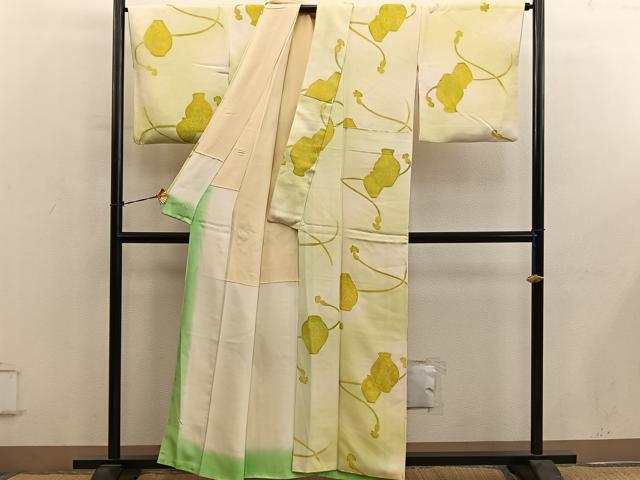 平和屋着物■上質な小紋　陶器人物花文　地紋起こし　暈し染め　正絹　逸品　BAAY0747mz