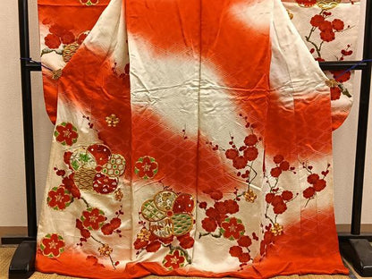 平和屋着物■豪華振袖　駒刺繍　梅花文　暈し染め　金糸　正絹　逸品　BAAY0750mz
