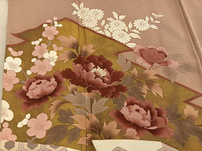 平和屋着物■色留訪問着　刺繍　松皮菱牡丹花文　金彩　正絹　逸品　BAAY0785mz