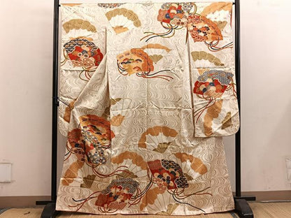 平和屋着物■豪華振袖　駒刺繍　檜扇菊花文　金彩　正絹　逸品　BAAY0793mz
