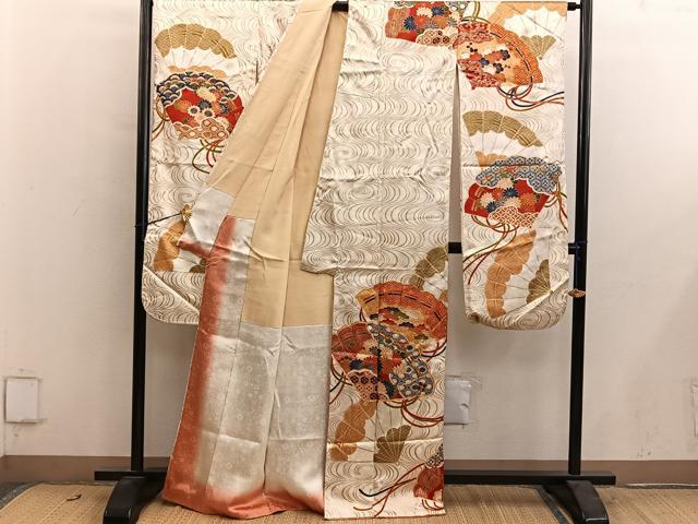 平和屋着物■豪華振袖　駒刺繍　檜扇菊花文　金彩　正絹　逸品　BAAY0793mz