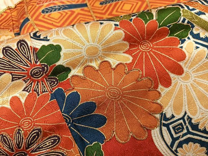 平和屋着物■豪華振袖　駒刺繍　檜扇菊花文　金彩　正絹　逸品　BAAY0793mz