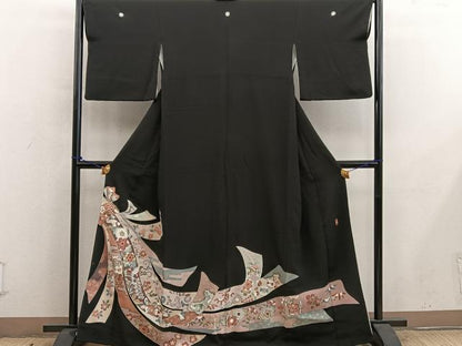 平和屋着物■豪華黒留袖　作家物　駒刺繍　束ね熨斗花文　金彩　正絹　逸品　BAAY0806mz