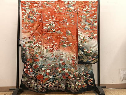 平和屋着物●豪華振袖　駒刺繍　御所車花文　暈し染め　金彩　正絹　逸品　BAAY0821mz