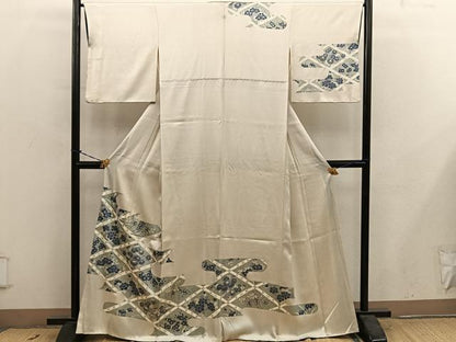 平和屋着物■訪問着　駒刺繍　菱菊花文　銀彩　大丸扱い　正絹　逸品　BAAY0823mz