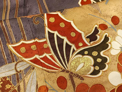 平和屋着物●豪華振袖　駒刺繍　舞蝶花文　金彩　高島屋扱い　正絹　逸品　BAAY0838mz
