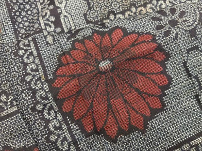 平和屋着物■アンティーク大島　本場大島紬　菊唐草文　割り込み絣　正絹　逸品　BAAY0876mz